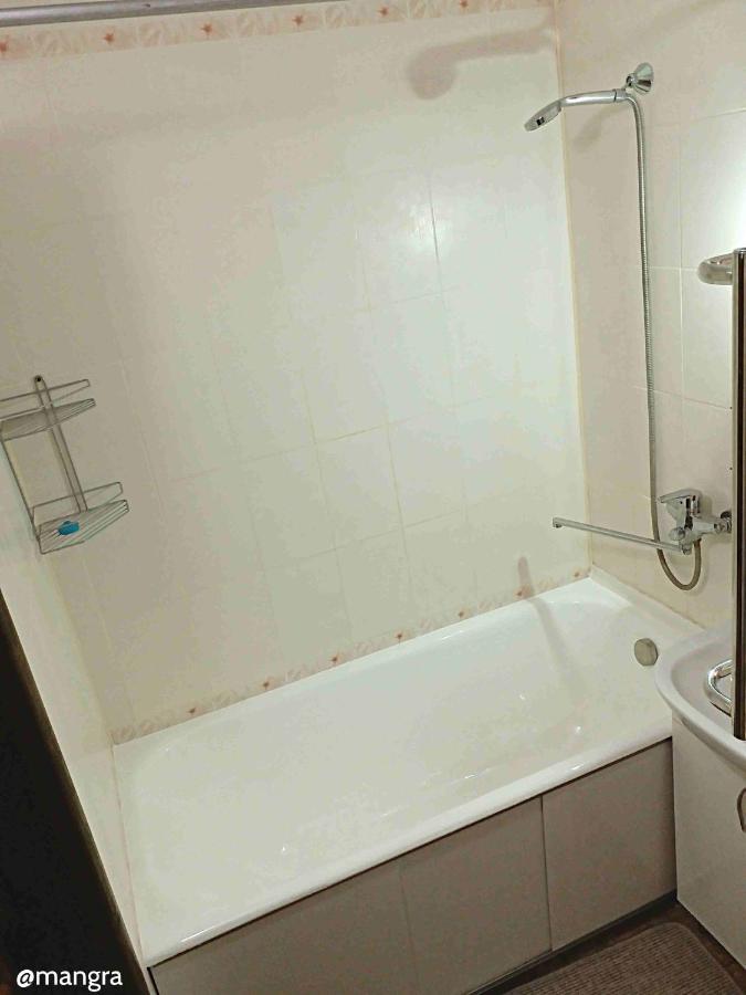 Kozzy Apartment In Kiev City Center Lu7 エクステリア 写真