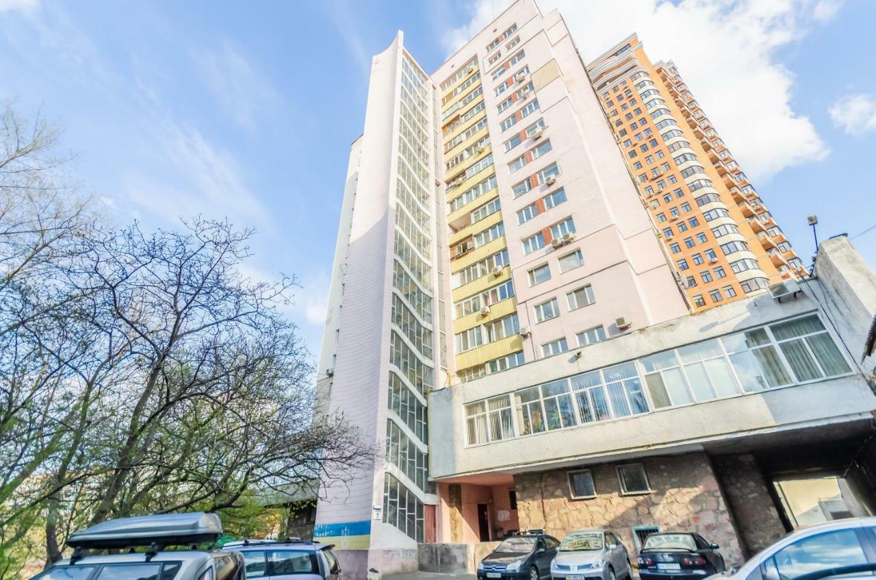 Kozzy Apartment In Kiev City Center Lu7 エクステリア 写真