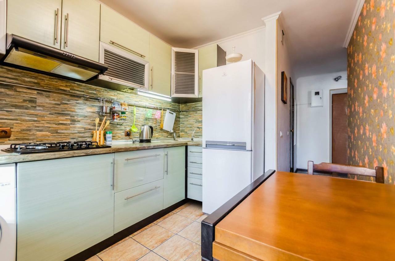 Kozzy Apartment In Kiev City Center Lu7 エクステリア 写真